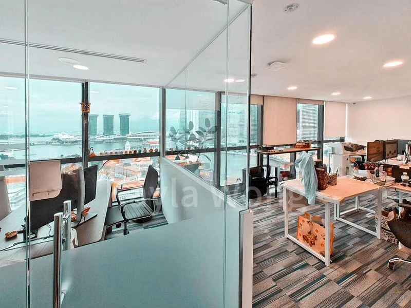 Office for Rent: High Street Centre - Image 1