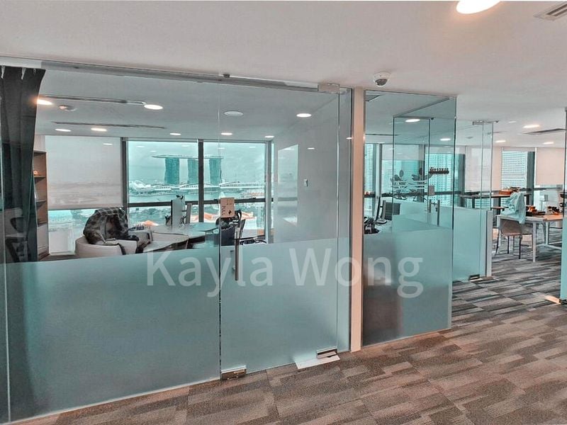 Office for Rent: High Street Centre - Image 2