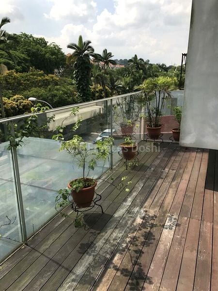 5 Bed Terraced House (Landed) for Sale in Sembawang Hills Estate - Image 5