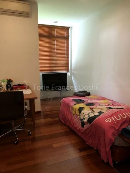 5 Bed Terraced House (Landed) for Sale in Sembawang Hills Estate - Image 10