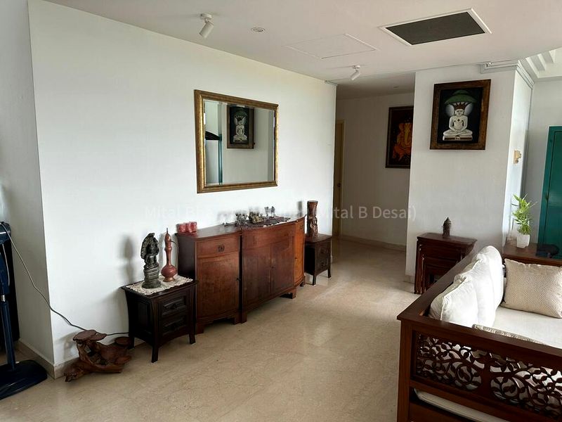 4 Bed Condo for Rent in  The Waterside - Image 4
