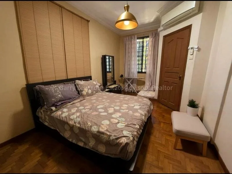 5 Bed Terraced House (Landed) for Sale in  Mandarin Park - Image 3