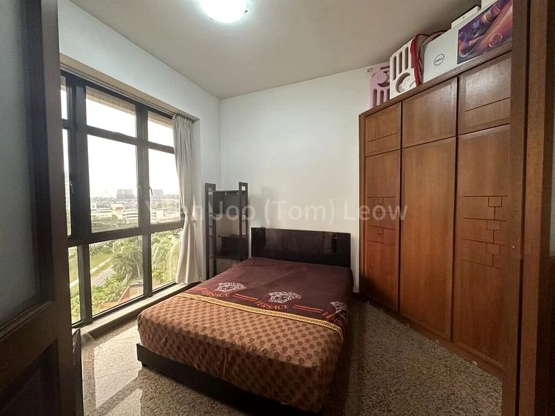 2 Bed Condo for Rent in  Dover Parkview - Image 9