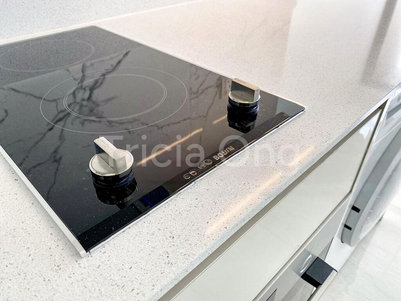 2 Bed Condo for Sale in  Whistler Grand - Image 9