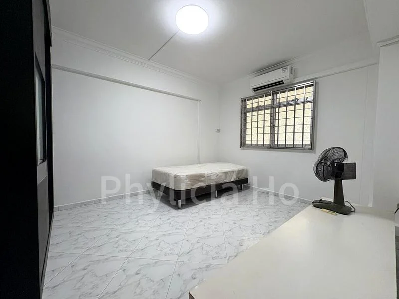 Common Room (HDB) for Rent in  140 Rivervale Street - Image 1