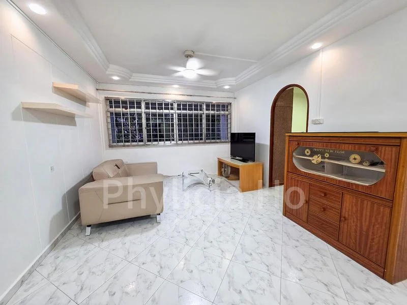 Common Room (HDB) for Rent in  140 Rivervale Street - Image 8