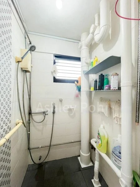 Common Room (HDB) for Rent in  219 Lorong 8 Toa Payoh - Image 3