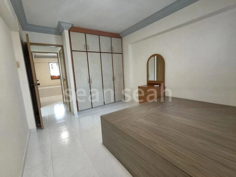 3 Room (3NG) HDB for Rent in  127 Ang Mo Kio Avenue 3 - Image 6