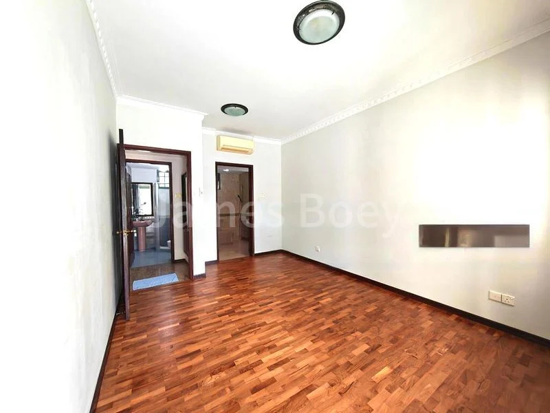 3 Bed Condo for Sale in  Stratford Court - Image 7