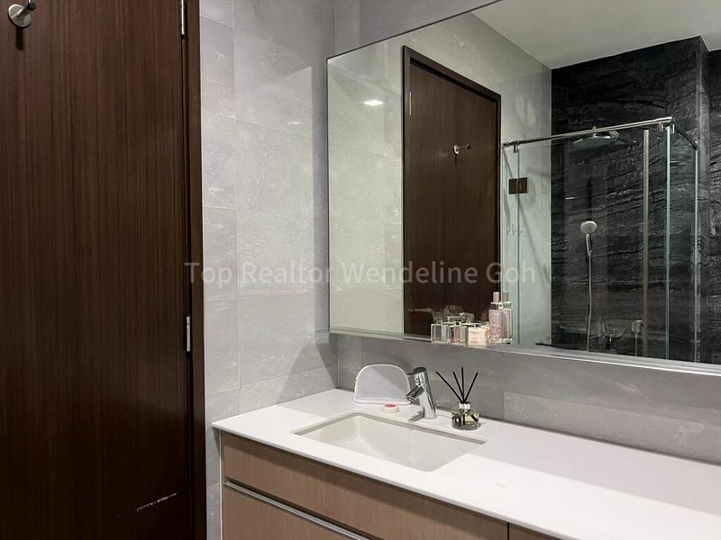 1 Bed Condo for Rent in  Eco - Image 8