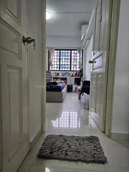 4 Room (4A) HDB for Rent in  324 Hougang Avenue 5 - Image 6