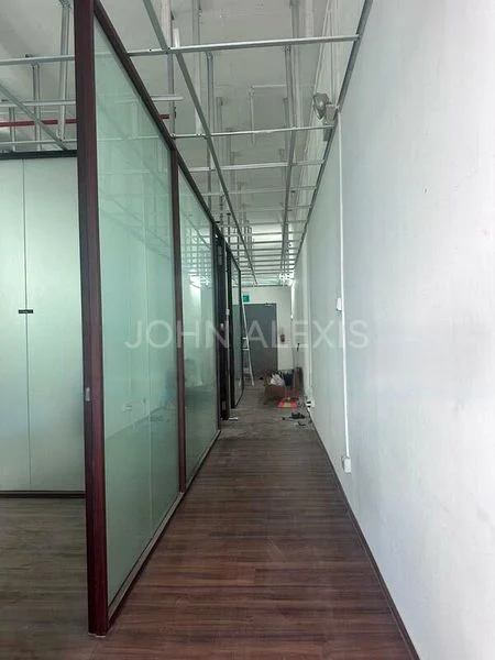 Light Industrial (B1) for Rent: Oxley BizHub 2 - Image 1