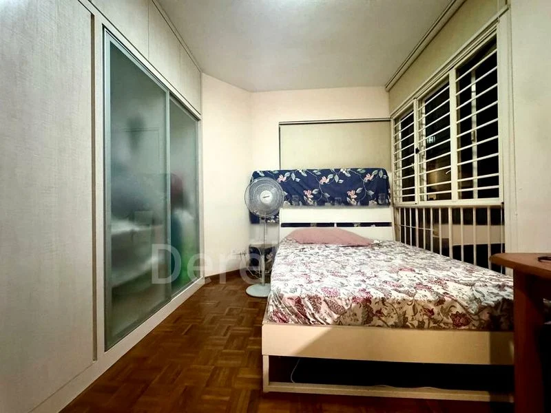 2 Bed Condo for Sale in  Bullion Park - Image 4