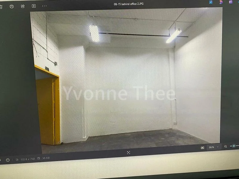 Light Industrial (B1) for Rent: Lam Soon Industrial Building - Image 2