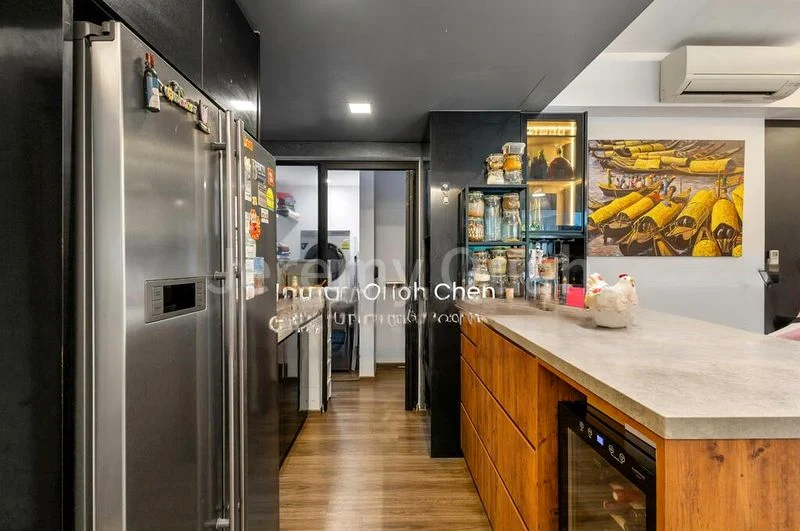 4 Bed Condo for Sale in  Waterview - Image 3