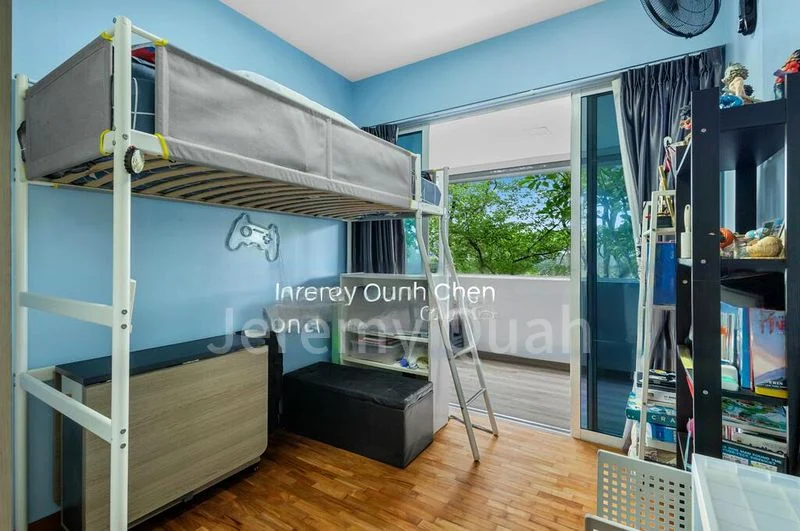 4 Bed Condo for Sale in  Waterview - Image 7