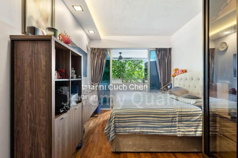 4 Bed Condo for Sale in  Waterview - Image 8