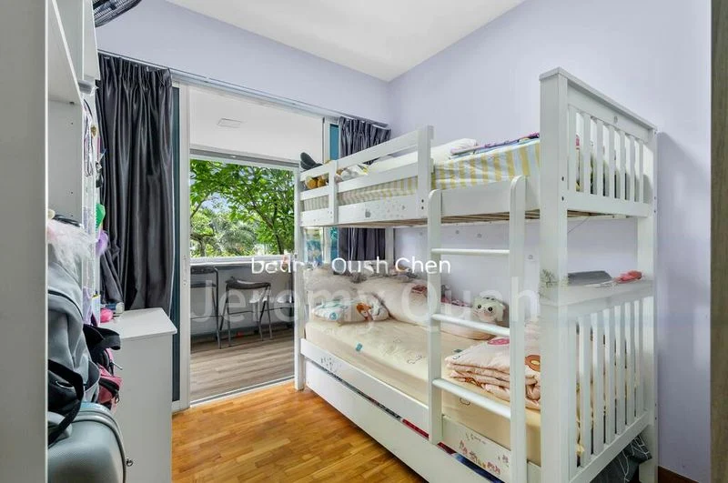 4 Bed Condo for Sale in  Waterview - Image 6