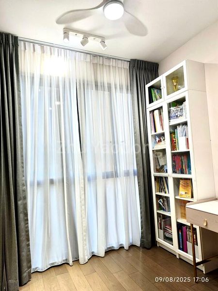 3 Bed Condo for Rent in  Parc Esta - Image 11