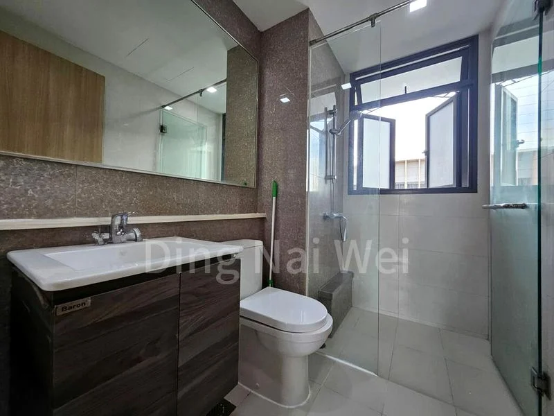 4 Bed Executive Condo for Rent in  Twin Fountains - Image 3