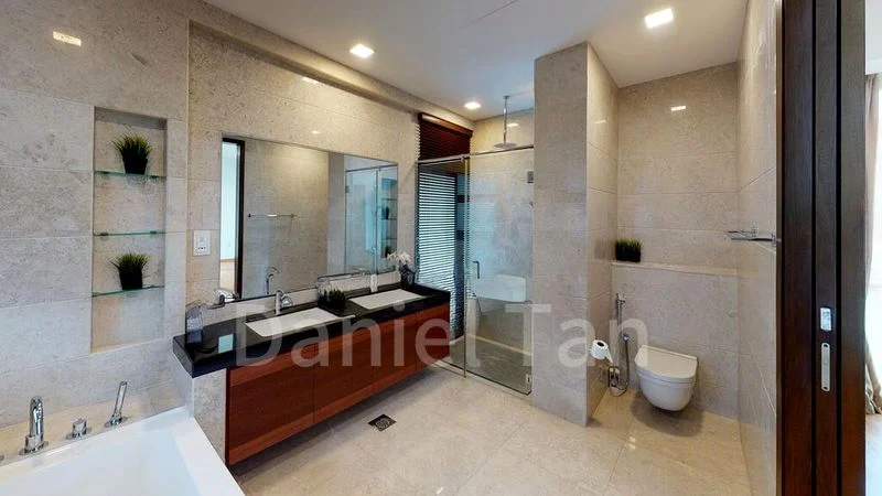 7 Bed Bungalow (Landed) for Rent in  Braddell View - Image 18