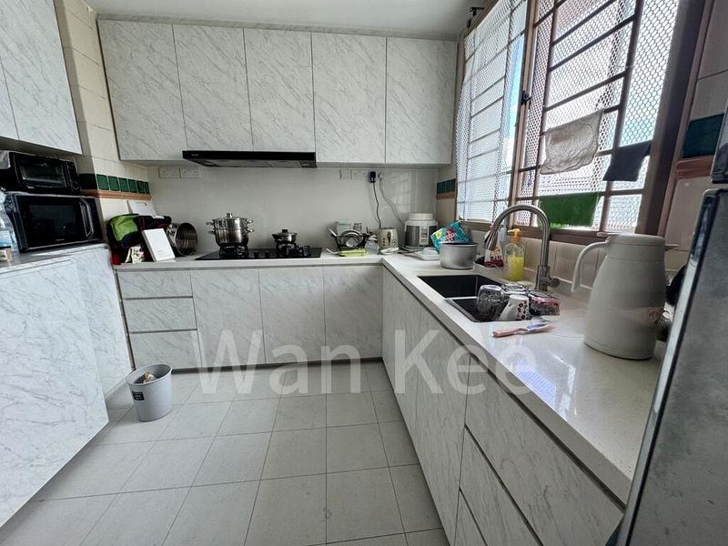 3 Bed Condo for Rent in  The Rivervale - Image 6