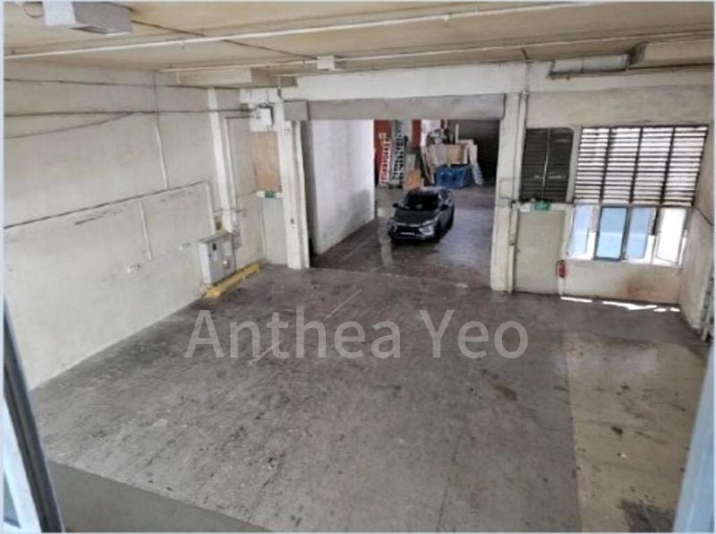 Light Industrial (B1) for Rent: North Link Building - Image 2