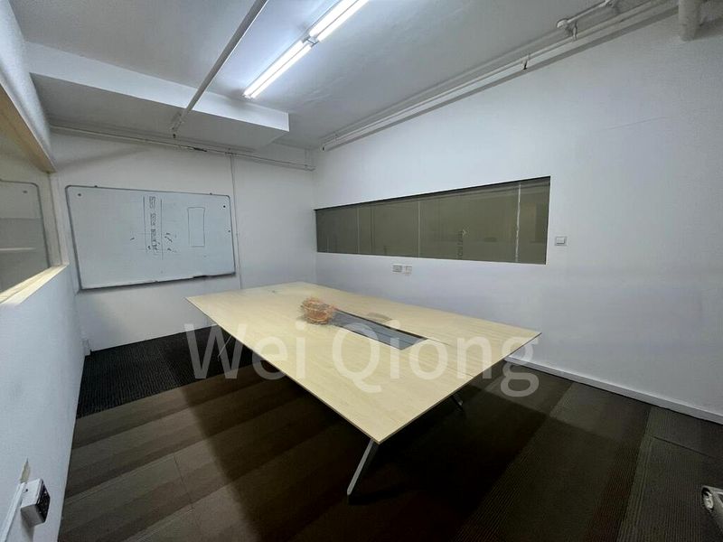 Light Industrial (B1) for Rent: Novelty Techpoint - Image 7