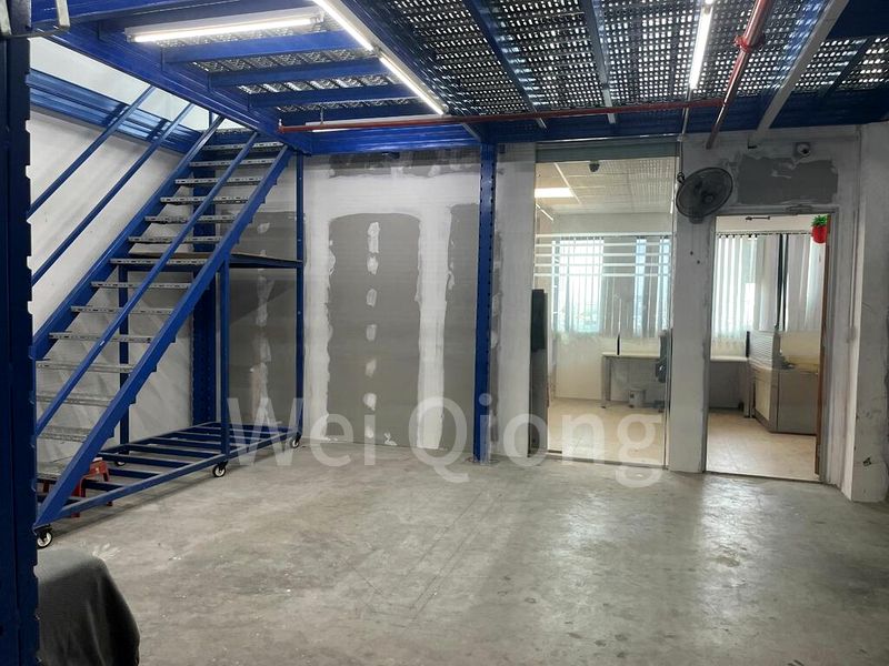 Light Industrial (B1) for Rent: Novelty Techpoint - Image 10