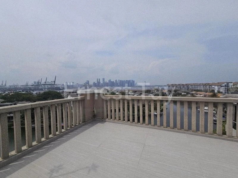 4 Bed Condo for Rent in  The Berth By The Cove - Image 9