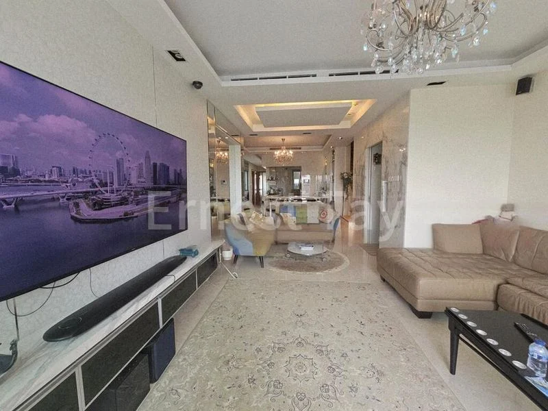 4 Bed Condo for Rent in  The Berth By The Cove - Image 4