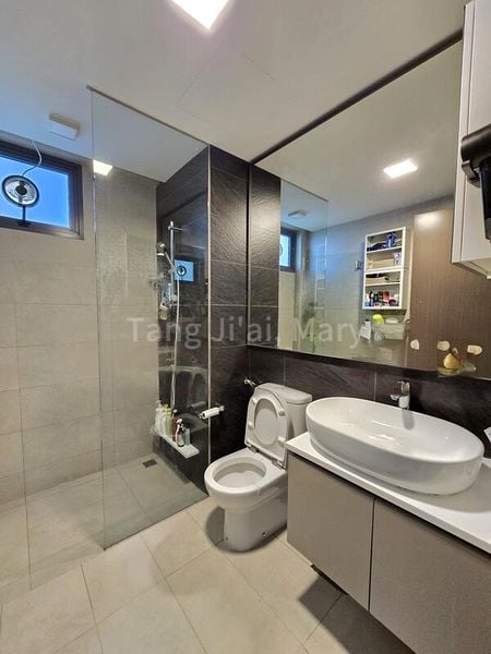 2 Bed Condo for Rent in  Vue 8 Residence - Image 5