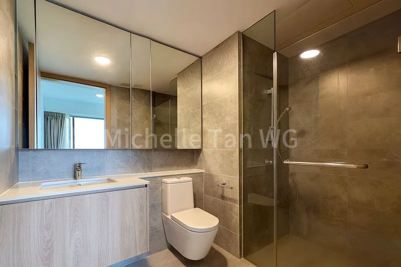 2 Bed Condo for Rent in  Twin VEW - Image 8