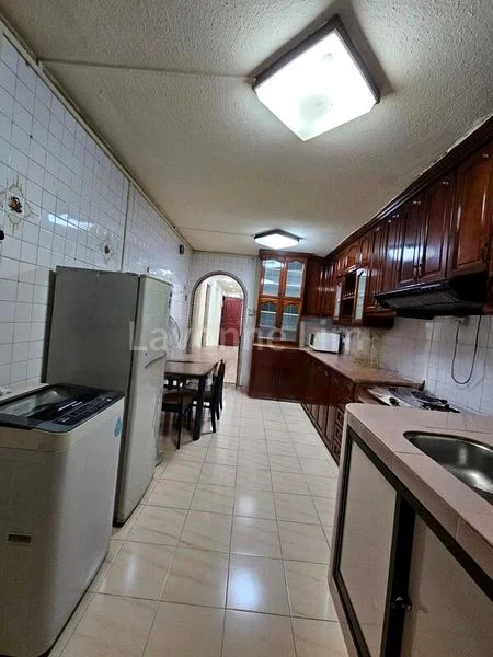 3 Room (3A) HDB for Rent in  306 Jurong East Street 32 - Image 13