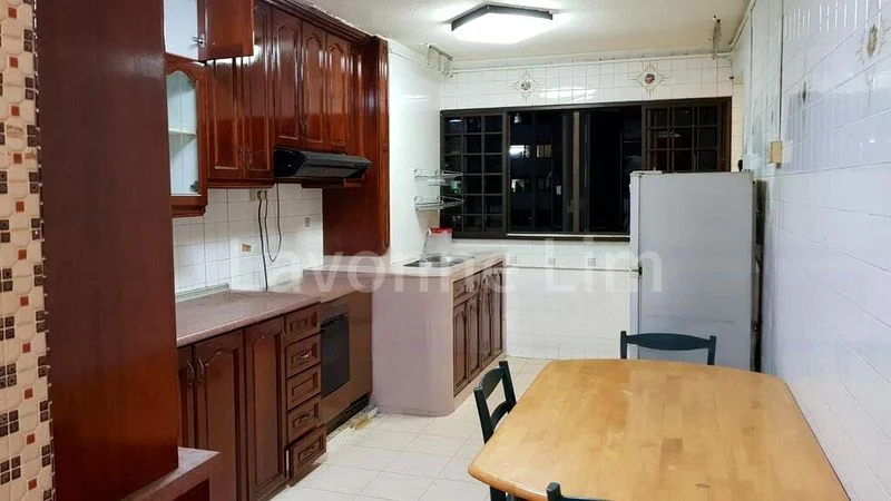 3 Room (3A) HDB for Rent in  306 Jurong East Street 32 - Image 6