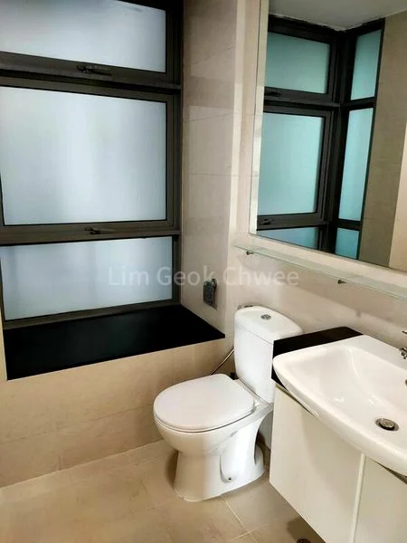 3 Bed Condo for Rent in  The Infiniti - Image 3