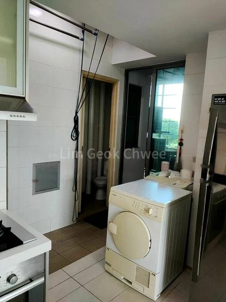 3 Bed Condo for Rent in  The Infiniti - Image 5