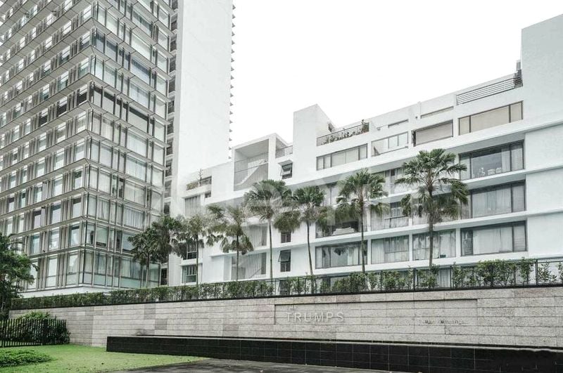 1 Bed Condo for Sale in  The Trumps - Image 8