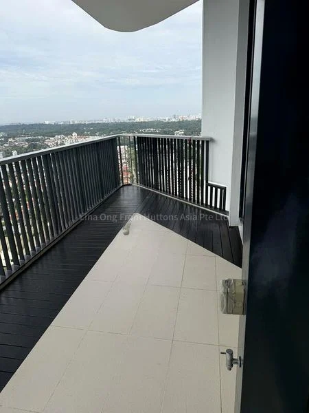 3 Bed Condo for Rent in D'leedon - Image 6