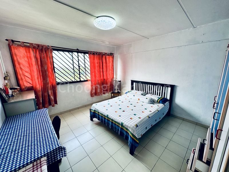 Common Room (HDB) for Rent in 136 Simei Street 1 - Image 1