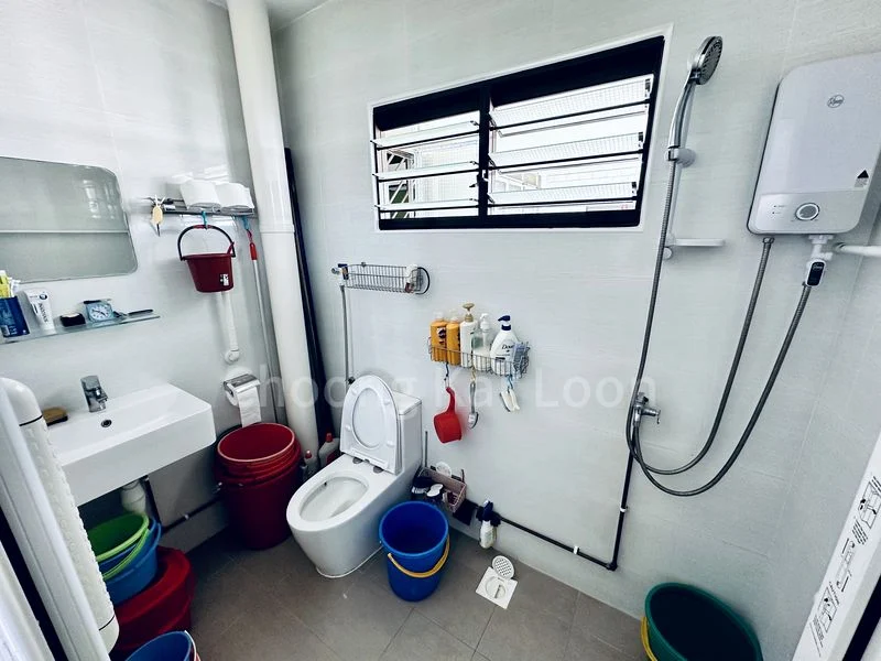 Common Room (HDB) for Rent in 136 Simei Street 1 - Image 6