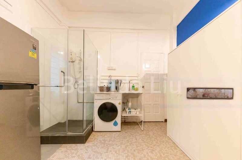 Room (Condo) for Rent in  Lloyd Mansion - Image 15