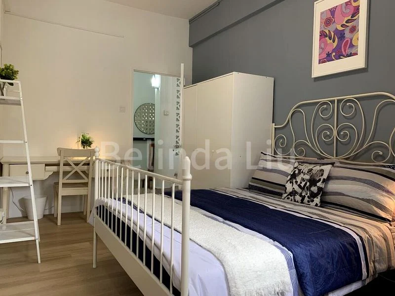 Room (Condo) for Rent in  Lloyd Mansion - Image 11