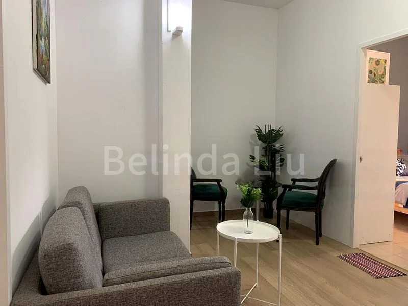 Room (Condo) for Rent in  Lloyd Mansion - Image 2