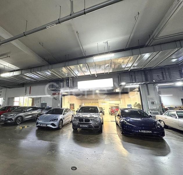 Factory / Workshop (B2) for Rent: Carros Centre - Image 2