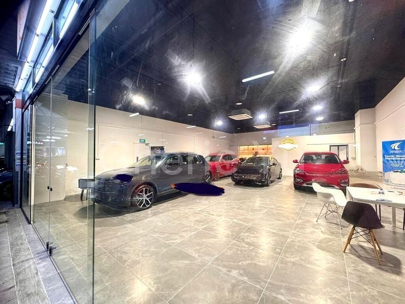 Factory / Workshop (B2) for Rent: Carros Centre - Image 1