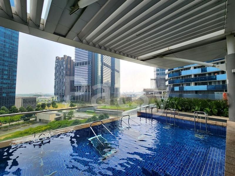 Room (Condo) for Rent in  The Sail @ Marina Bay - Image 1