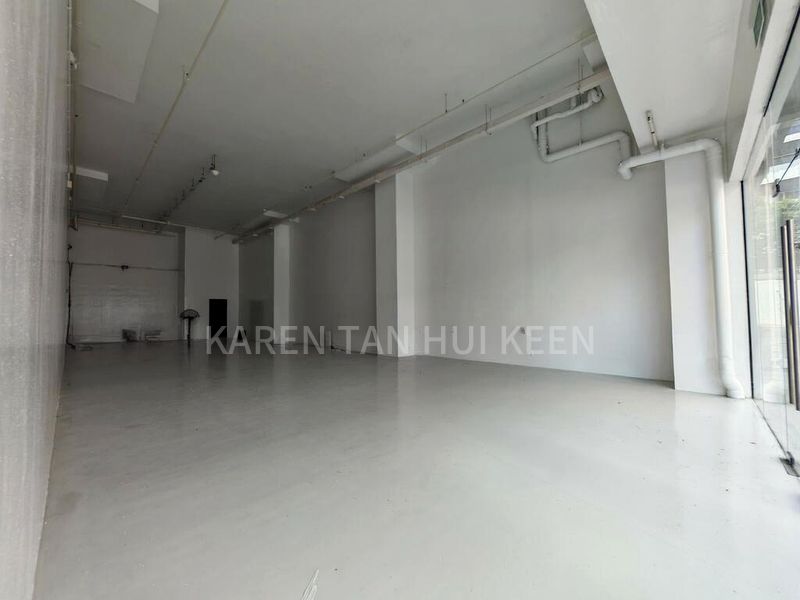 Light Industrial (B1) for Rent: Interlocal Centre - Image 7