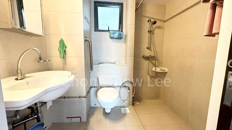 4 Room (4S) HDB for Rent in  1D Cantonment Road - Image 2