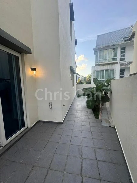6 Bed Semi-Detached House (Landed) for Sale in Wak Hassan Drive - Image 12